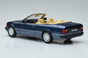 Mercedes 300 CE-24 A124 Kabrió Nautical Kék Limitált Kiadás Norev 1:18 183879 Fém – 6. kép a 7-ből