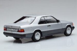 Mercedes 300 CE-24 C124 Coupe Ezüst Norev 1:18 183880 Fém – 3. kép a 7-ből