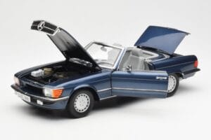 Mercedes 300 SL R107 Tengerész Kék Norev 1:18 183466 Fém – 2. kép a 8-ből
