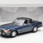 Mercedes 300 SL R107 Tengerész Kék Norev 1:18 183466 - image 8 of 8