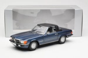 Mercedes 300 SL R107 Tengerész Kék Norev 1:18 183466 Fém – 8. kép a 8-ből