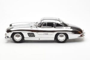 Mercedes 300 SL W198 Króm Minichamps 1:18 B66040645 Fém – 4. kép a 8-ből