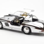 Mercedes 300 SL W198 Króm Minichamps 1:18 B66040645 - image 5 of 8