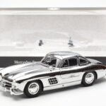 Mercedes 300 SL W198 Króm Minichamps 1:18 B66040645 - image 8 of 8