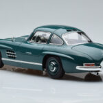 Mercedes 300 SL W198 Gullwing Zöld Norev 1:18 - image 6 of 7