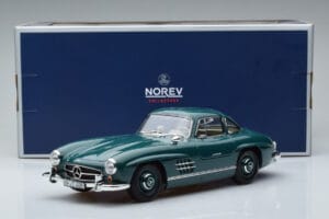 Mercedes 300 SL W198 Gullwing Zöld Norev 1:18 183851 Fém – 7. kép a 7-ből