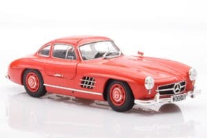 Mercedes 300 SL W198 Gullwing Piros Minichamps 1:18 110037211 Fém – 6. kép a 8-ből