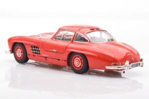 Mercedes 300 SL W198 Gullwing Piros Minichamps 1:18 110037211 Fém – 7. kép a 8-ből