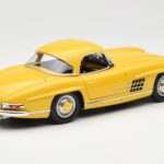 Mercedes 300 SL W198 Roadster Sárga Norev 1:18 B66040669 - image 3 of 8