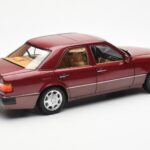 Mercedes 500E W124 Piros Metallic Kereskedői Kiadás Norev 1:18 B66040699 - image 3 of 8