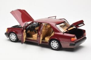Mercedes 500E W124 Piros Metallic Kereskedői Kiadás Norev 1:18 B66040699 Fém – 5. kép a 8-ből