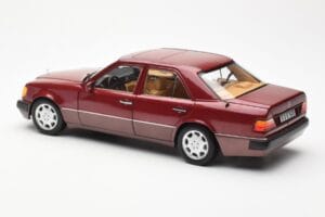 Mercedes 500E W124 Piros Metallic Kereskedői Kiadás Norev 1:18 B66040699 Fém – 7. kép a 8-ből