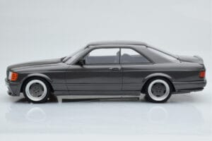 Mercedes 560 SEC C126 AMG Wide Body Szürke Otto 1:18 OT823 Gyanta – 3. kép a 6-ből