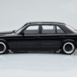 Mercedes 560 SEL AMG W126 Obsidian Fekete Otto 1:18 - image 3 of 6