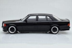 Mercedes 560 SEL AMG W126 Obsidian Fekete Otto 1:18 OT297 Gyanta – 3. kép a 6-ből