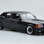 Mercedes 560 SEL AMG W126 Obsidian Fekete Otto 1:18 - image 4 of 6