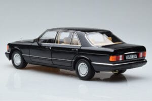Mercedes 560 SEL W126 Fekete Norev 1:18 183793 Fém – 6. kép a 7-ből