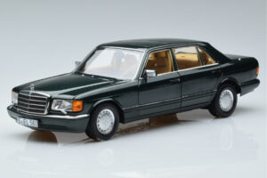 Mercedes 560 SEL W126 Sötétzöld Metál Norev 1:18