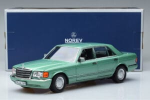 Mercedes 560 SEL W126 Világoszöld Norev 1:18 183469 Fém – 7. kép a 7-ből