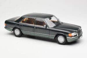 Mercedes 560 SEL W126 Night Zöld Metál Dealer Edition Norev 1:18 B66040626 Fém – 6. kép a 8-ből