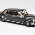 Mercedes 600 SWB W100 Fekete KK-Scale 1:18 180601 - image 4 of 6