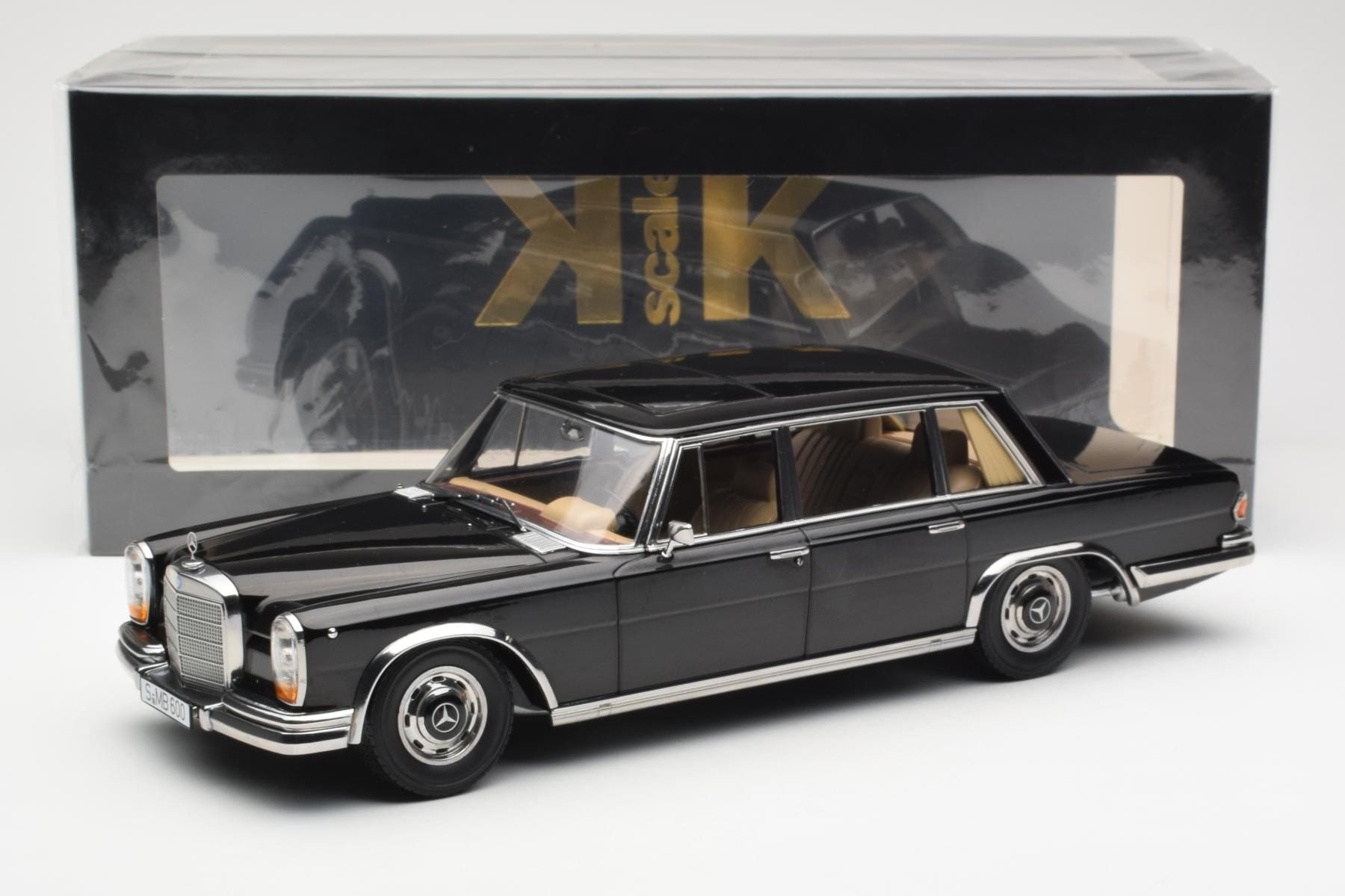 Mercedes 600 SWB W100 Fekete KK-Scale 1:18 180601 Fém – 6. kép a 6-ből