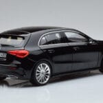 Mercedes A-Class W177 AMG Line Norev 1:18 183861 Fém - image 3 of 7