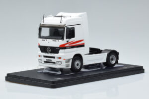 Mercedes Actros MP1 Fehér IXO 1:43 TR064