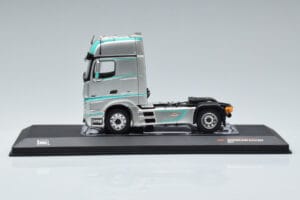 Mercedes Actros MP4 Racing Edition IXO 1:43 TR091 Fém – 3. kép a 6-ből