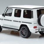 Mercedes AMG G63 Edition 55 W463 Fehér GT Spirit 1:18 - image 5 of 6