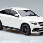 Mercedes AMG GLE 63S C292 Coupe Fehér GT Spirit 1:18 - image 4 of 6