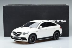 Mercedes AMG GLE 63S C292 Coupe Fehér GT Spirit 1:18 B66965706 Gyanta – 6. kép a 6-ből