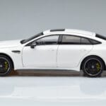 Mercedes AMG GT 63 S X290 Fehér Norev 1:18 183445 Fém - image 4 of 7