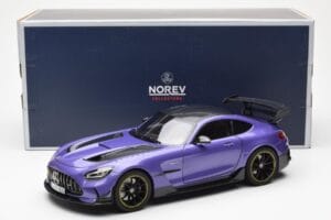 Mercedes AMG GT Black Series Lila Asia Exclusive Norev 1:18 183907 Fém – 8. kép a 8-ből
