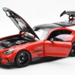 Mercedes AMG GT Black Series Piros Asia Exclusive Norev 1:18 - image 2 of 8