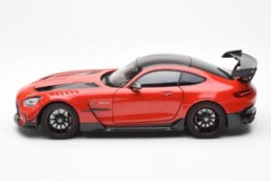 Mercedes AMG GT Black Series Piros Asia Exclusive Norev 1:18 183906 Fém – 4. kép a 8-ből