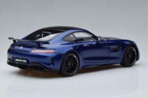 Mercedes AMG GT R C190 Brilliáns Kék AUTOart 1:18 76334 Fém – 3. kép a 7-ből