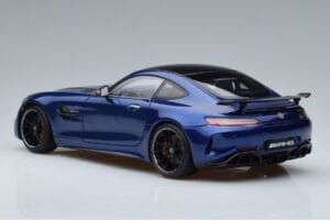 Mercedes AMG GT R C190 Brilliáns Kék AUTOart 1:18 76334 Fém – 6. kép a 7-ből