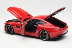 Mercedes AMG GT C190 Piros Norev 1:18 183496 Fém – 5. kép a 8-ből