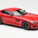 Mercedes AMG GT C190 Piros Norev 1:18 183496 - image 6 of 8