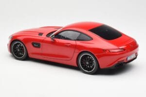 Mercedes AMG GT C190 Piros Norev 1:18 183496 Fém – 7. kép a 8-ből