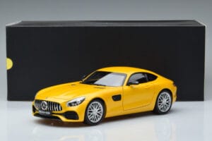 Mercedes AMG GT S Solarbeam Norev 1:18 B66960410 Fém – 7. kép a 7-ből