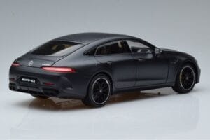 Mercedes AMG GT63 S X290 Dealer Edition Norev 1:18 B66960460 Fém – 3. kép a 7-ből