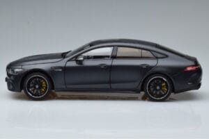 Mercedes AMG GT63 S X290 Dealer Edition Norev 1:18 B66960460 Fém – 4. kép a 7-ből