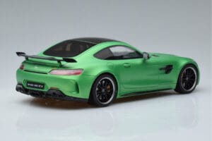 Mercedes AMG GT R Zöld GT Spirit 1:18 GT179 Gyanta – 2. kép a 6-ből