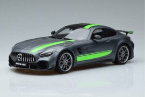 Mercedes AMG GT R Pro Selenite Szürke GT Spirit 1:18 GT265 Gyanta