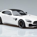 Mercedes AMG GT R Fehér GT Spirit 1:18 KJ021 Gyanta - image 4 of 6
