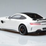 Mercedes AMG GT R Fehér GT Spirit 1:18 KJ021 Gyanta - image 5 of 6