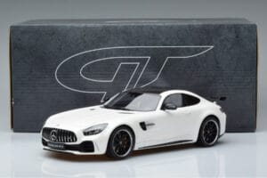 Mercedes AMG GT R Fehér GT Spirit 1:18 KJ021 Gyanta – 6. kép a 6-ből
