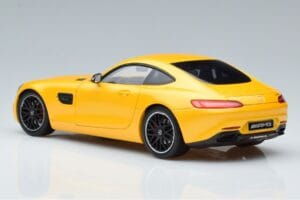 Mercedes AMG GT S C190 Solarbeam Norev 1:18 B66960341 Fém – 5. kép a 7-ből